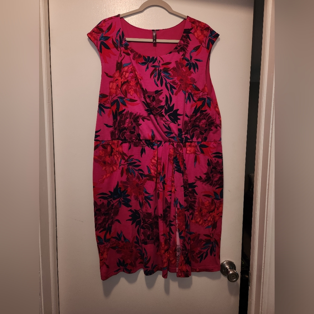 Sleeve-less dress